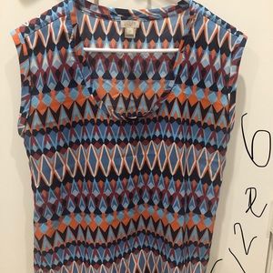 Women’s casual office attire.